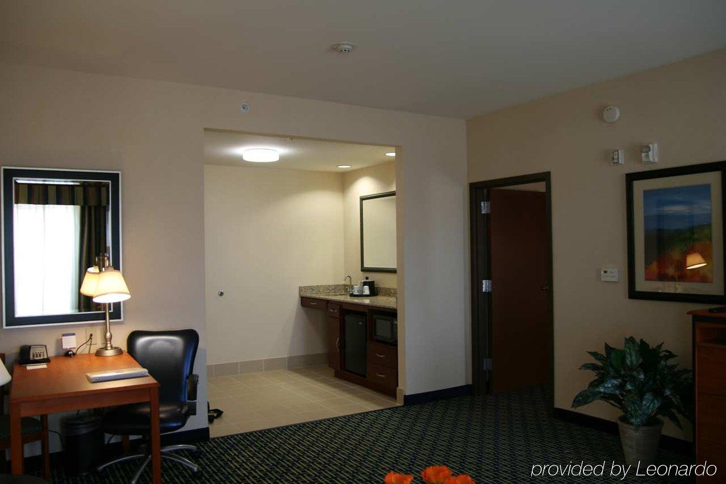 Hampton Inn & Suites Ridgecrest Habitación foto