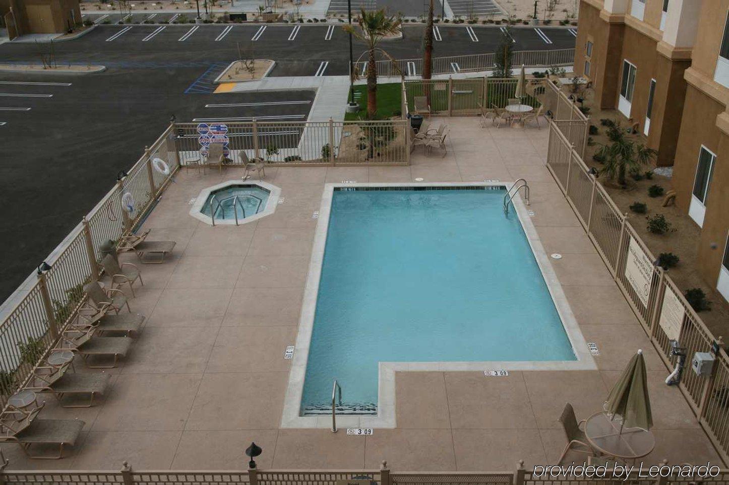Hampton Inn & Suites Ridgecrest Facilidades foto